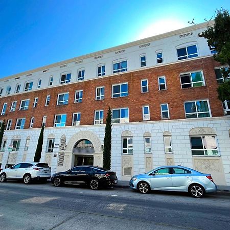 Heart Of Hollywood Apartment - 2Bed 2Bath Λος Άντζελες Εξωτερικό φωτογραφία
